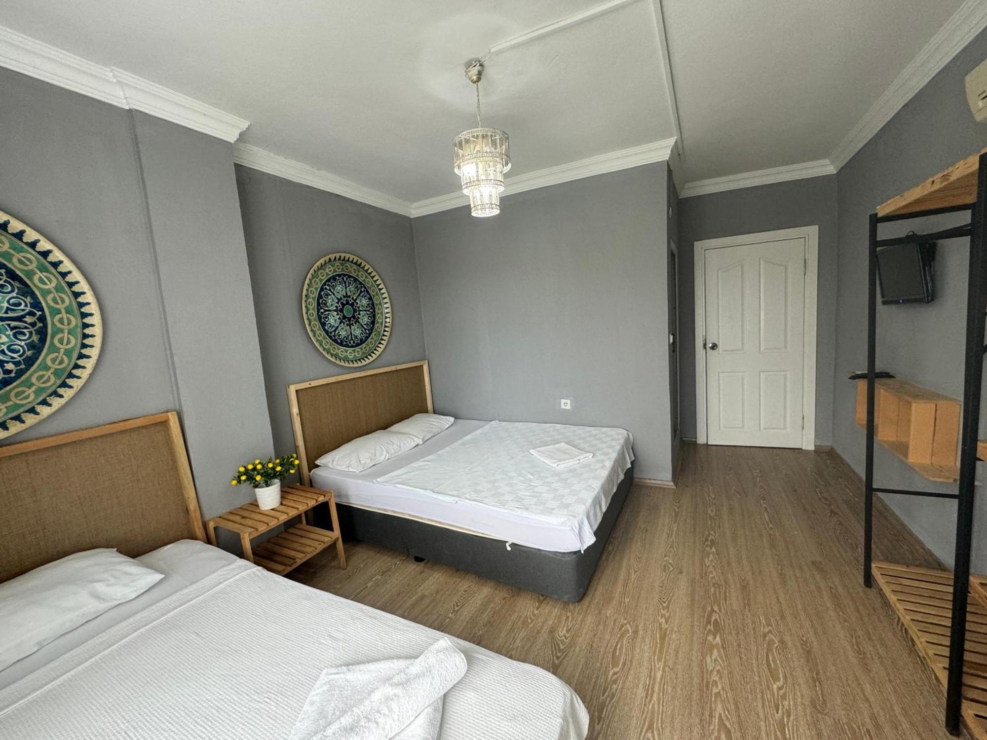 Gueler Butik Hotel Antalya Kamer foto